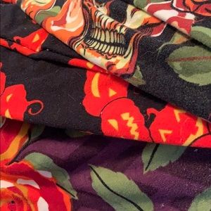 Lot of 3 Lularoe tall and curvy leggins